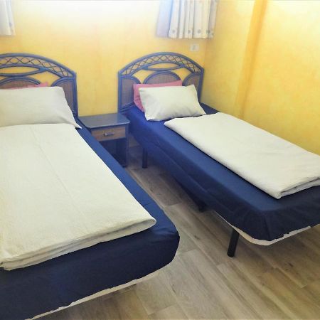 Apartment With A Large South-Facing Balcony, Sea View And Wifi In Las Americas Center Playa de las Americas  Exteriör bild