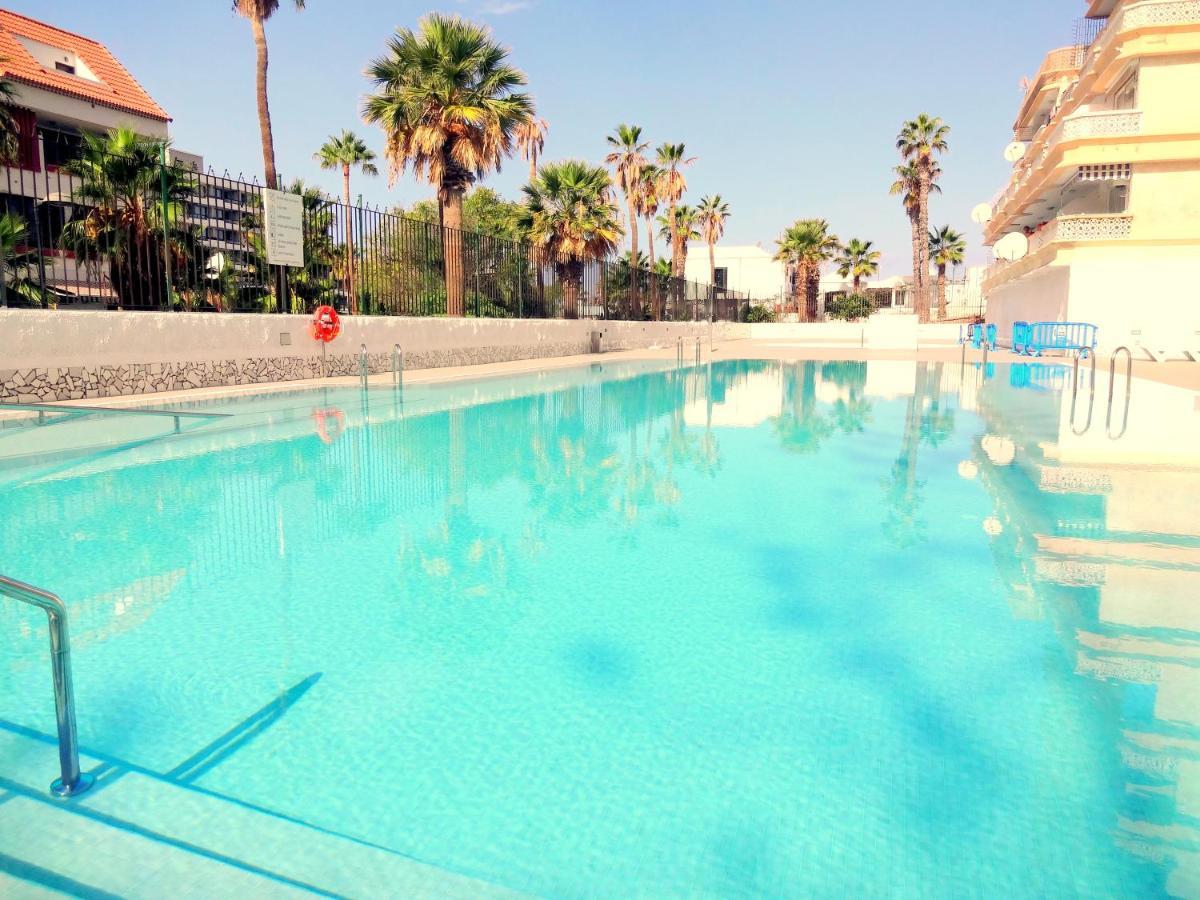Apartment With A Large South-Facing Balcony, Sea View And Wifi In Las Americas Center Playa de las Americas  Exteriör bild